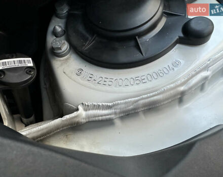 Белый БМВ 2 Series Active Tourer, объемом двигателя 2 л и пробегом 259 тыс. км за 12999 $, фото 24 на Automoto.ua