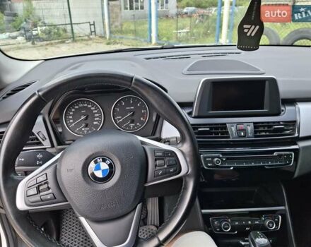 Белый БМВ 2 Series Active Tourer, объемом двигателя 1.6 л и пробегом 285 тыс. км за 6000 $, фото 16 на Automoto.ua