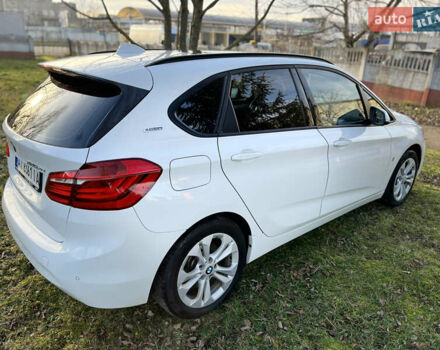 Белый БМВ 2 Series Active Tourer, объемом двигателя 1.6 л и пробегом 175 тыс. км за 18400 $, фото 7 на Automoto.ua