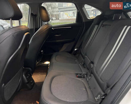 Белый БМВ 2 Series Active Tourer, объемом двигателя 2 л и пробегом 95 тыс. км за 19900 $, фото 5 на Automoto.ua