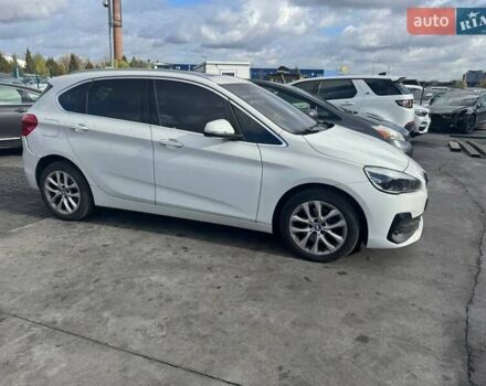 Білий БМВ 2 Series Active Tourer, об'ємом двигуна 2 л та пробігом 78 тис. км за 15900 $, фото 1 на Automoto.ua