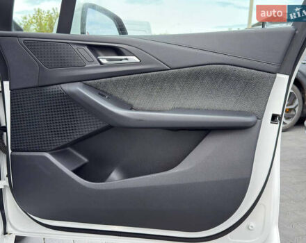 Белый БМВ 2 Series Active Tourer, объемом двигателя 2 л и пробегом 95 тыс. км за 29900 $, фото 22 на Automoto.ua