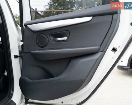 Белый БМВ 2 Series Active Tourer, объемом двигателя 2 л и пробегом 93 тыс. км за 16500 $, фото 38 на Automoto.ua