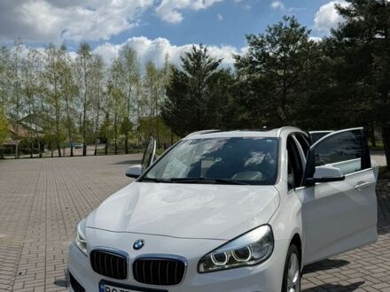 Білий БМВ 2 Series Active Tourer, об'ємом двигуна 2 л та пробігом 158 тис. км за 15100 $, фото 1 на Automoto.ua