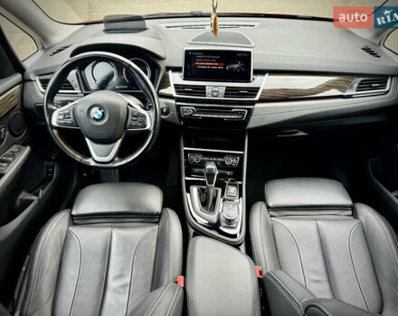 БМВ 2 Series Active Tourer 2020 в Киеве на Automoto.ua Красный БМВ 2 Series Active Tourer, объемом двигателя 1.5 л и пробегом 52 тыс. км за 31200 $, фото 23 на Automoto.ua