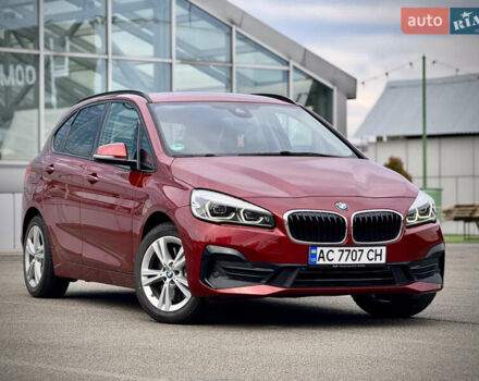 Красный БМВ 2 Series Active Tourer, объемом двигателя 1.5 л и пробегом 54 тыс. км за 30999 $, фото 1 на Automoto.ua