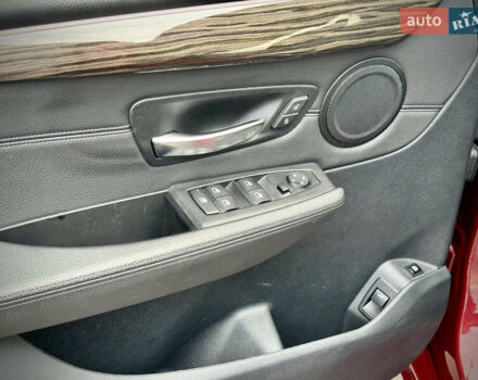 Красный БМВ 2 Series Active Tourer, объемом двигателя 1.5 л и пробегом 52 тыс. км за 30999 $, фото 13 на Automoto.ua