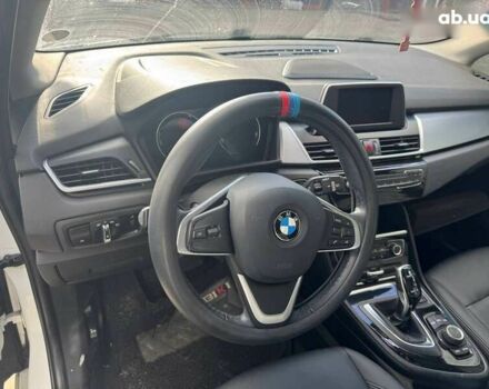 БМВ 2 Series Active Tourer, объемом двигателя 2 л и пробегом 80 тыс. км за 14900 $, фото 9 на Automoto.ua