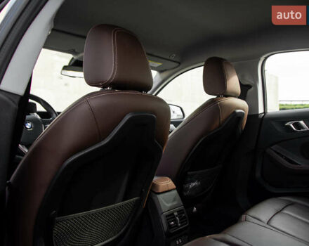 Черный БМВ 2 Series Gran Coupe, объемом двигателя 1.5 л и пробегом 40 тыс. км за 29000 $, фото 10 на Automoto.ua