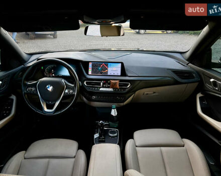 Черный БМВ 2 Series Gran Coupe, объемом двигателя 0 л и пробегом 39 тыс. км за 26500 $, фото 9 на Automoto.ua