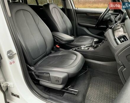 Білий БМВ 2 Series Gran Tourer, об'ємом двигуна 2 л та пробігом 271 тис. км за 17999 $, фото 39 на Automoto.ua