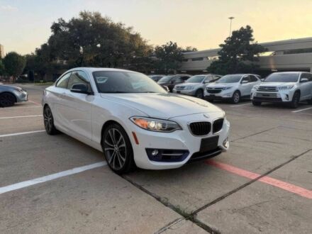 Белый БМВ 2 Series Gran Tourer, объемом двигателя 2 л и пробегом 84 тыс. км за 3750 $, фото 1 на Automoto.ua