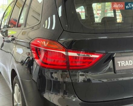 Черный БМВ 2 Series Gran Tourer, объемом двигателя 1.5 л и пробегом 247 тыс. км за 12290 $, фото 9 на Automoto.ua