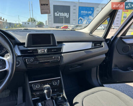 БМВ 2 Series Gran Tourer 2015 в Черновцах на Automoto.ua Черный БМВ 2 Series Gran Tourer, объемом двигателя 2 л и пробегом 238 тыс. км за 14200 $, фото 65 на Automoto.ua