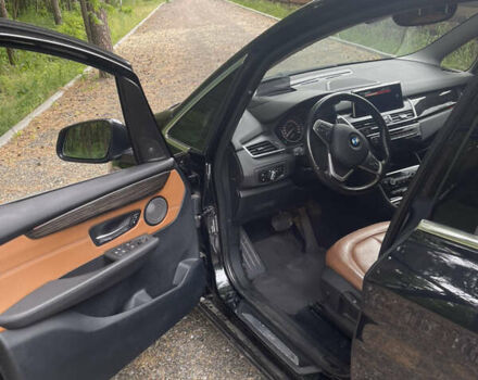 Черный БМВ 2 Series Gran Tourer, объемом двигателя 1.5 л и пробегом 229 тыс. км за 17500 $, фото 9 на Automoto.ua