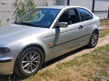 Сірий БМВ 3 Series Coupe, об'ємом двигуна 2 л та пробігом 301 тис. км за 4400 $, фото 1 на Automoto.ua