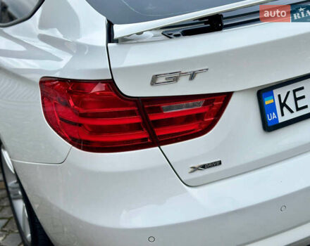 Білий БМВ 3 Серія ГТ, об'ємом двигуна 2 л та пробігом 185 тис. км за 14700 $, фото 10 на Automoto.ua