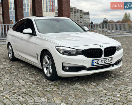 Білий БМВ 3 Серія ГТ, об'ємом двигуна 2 л та пробігом 185 тис. км за 14700 $, фото 3 на Automoto.ua
