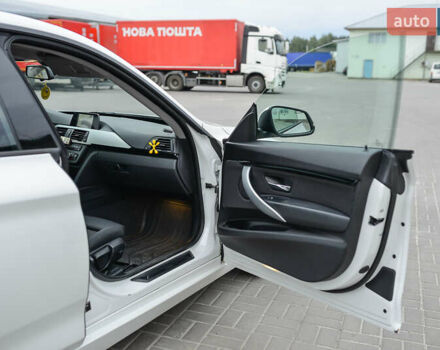 Белый БМВ 3 Серия ГТ, объемом двигателя 2 л и пробегом 268 тыс. км за 16500 $, фото 40 на Automoto.ua