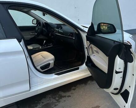 БМВ 3 Серия ГТ 2014 в Киеве на Automoto.ua Белый БМВ 3 Серия ГТ, объемом двигателя 2 л и пробегом 144 тыс. км за 20000 $, фото 13 на Automoto.ua
