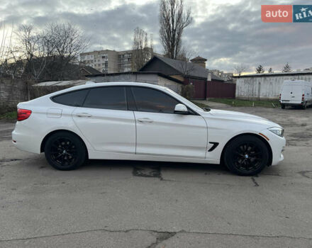 Белый БМВ 3 Серия ГТ, объемом двигателя 2 л и пробегом 320 тыс. км за 11800 $, фото 1 на Automoto.ua