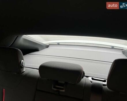 Белый БМВ 3 Серия ГТ, объемом двигателя 2 л и пробегом 181 тыс. км за 13000 $, фото 17 на Automoto.ua