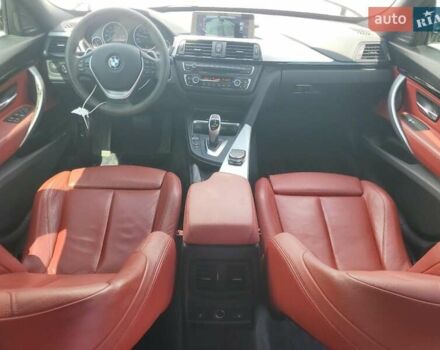 Білий БМВ 3 Серія ГТ, об'ємом двигуна 2 л та пробігом 64 тис. км за 2100 $, фото 7 на Automoto.ua
