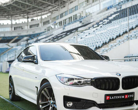 Белый БМВ 3 Серия ГТ, объемом двигателя 2 л и пробегом 157 тыс. км за 20900 $, фото 2 на Automoto.ua