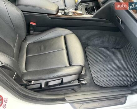 БМВ 3 Серия ГТ 2015 в Львове на Automoto.ua Белый БМВ 3 Серия ГТ, объемом двигателя 2 л и пробегом 179 тыс. км за 17000 $, фото 16 на Automoto.ua