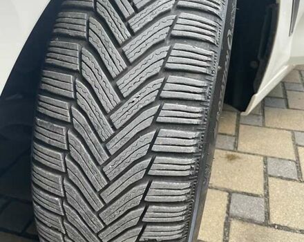 БМВ 3 Серия ГТ 2015 в Львове на Automoto.ua Белый БМВ 3 Серия ГТ, объемом двигателя 2 л и пробегом 179 тыс. км за 17000 $, фото 32 на Automoto.ua