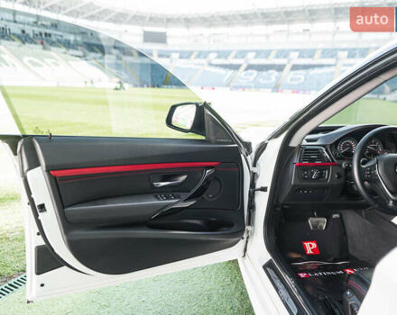 Белый БМВ 3 Серия ГТ, объемом двигателя 2 л и пробегом 157 тыс. км за 20900 $, фото 32 на Automoto.ua