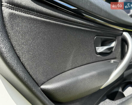 Білий БМВ 3 Серія ГТ, об'ємом двигуна 2 л та пробігом 314 тис. км за 17300 $, фото 29 на Automoto.ua