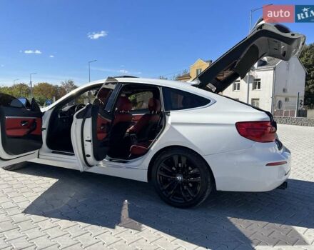 Білий БМВ 3 Серія ГТ, об'ємом двигуна 2 л та пробігом 125 тис. км за 20000 $, фото 9 на Automoto.ua