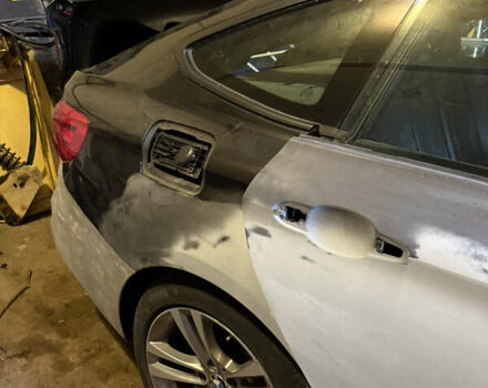 Черный БМВ 3 Серия ГТ, объемом двигателя 2 л и пробегом 170 тыс. км за 8500 $, фото 7 на Automoto.ua