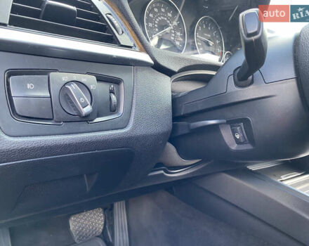 Красный БМВ 3 Серия ГТ, объемом двигателя 2 л и пробегом 160 тыс. км за 12500 $, фото 25 на Automoto.ua