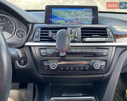 Красный БМВ 3 Серия ГТ, объемом двигателя 2 л и пробегом 160 тыс. км за 12500 $, фото 12 на Automoto.ua