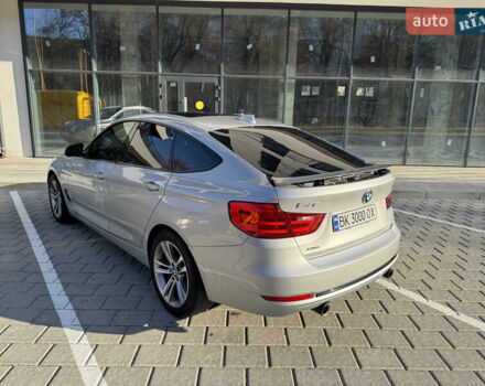 Серый БМВ 3 Серия ГТ, объемом двигателя 2.98 л и пробегом 149 тыс. км за 19000 $, фото 23 на Automoto.ua