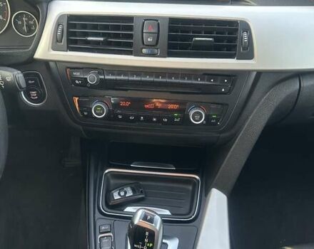 Серый БМВ 3 Серия ГТ, объемом двигателя 2 л и пробегом 257 тыс. км за 18950 $, фото 4 на Automoto.ua