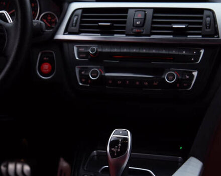 Серый БМВ 3 Серия ГТ, объемом двигателя 2 л и пробегом 93 тыс. км за 19700 $, фото 13 на Automoto.ua