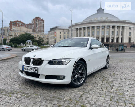 Белый БМВ 3 Серия, объемом двигателя 3 л и пробегом 345 тыс. км за 11888 $, фото 7 на Automoto.ua