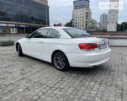 Белый БМВ 3 Серия, объемом двигателя 3 л и пробегом 345 тыс. км за 11888 $, фото 6 на Automoto.ua