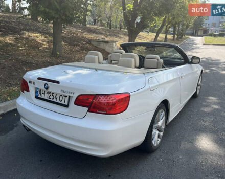 Белый БМВ 3 Серия, объемом двигателя 3 л и пробегом 110 тыс. км за 12500 $, фото 17 на Automoto.ua
