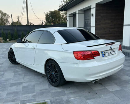 Белый БМВ 3 Серия, объемом двигателя 2 л и пробегом 157 тыс. км за 13500 $, фото 5 на Automoto.ua