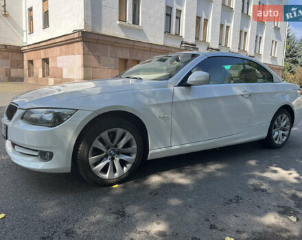 Белый БМВ 3 Серия, объемом двигателя 3 л и пробегом 110 тыс. км за 12500 $, фото 11 на Automoto.ua