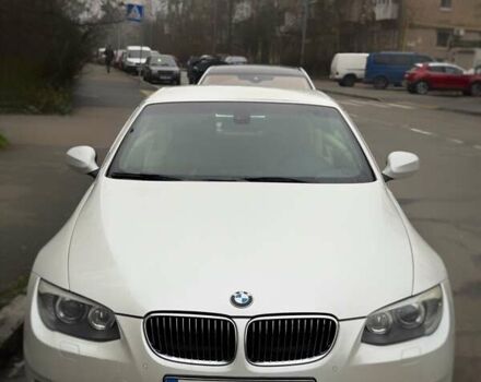 Белый БМВ 3 Серия, объемом двигателя 3 л и пробегом 126 тыс. км за 12500 $, фото 1 на Automoto.ua