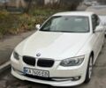 Белый БМВ 3 Серия, объемом двигателя 3 л и пробегом 126 тыс. км за 12500 $, фото 1 на Automoto.ua