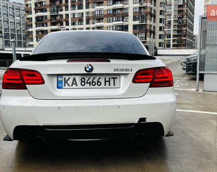 Білий БМВ 3 Серія, об'ємом двигуна 2.98 л та пробігом 136 тис. км за 12200 $, фото 9 на Automoto.ua