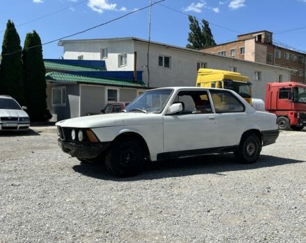 Белый БМВ 3 Серия, объемом двигателя 1.6 л и пробегом 400 тыс. км за 690 $, фото 3 на Automoto.ua