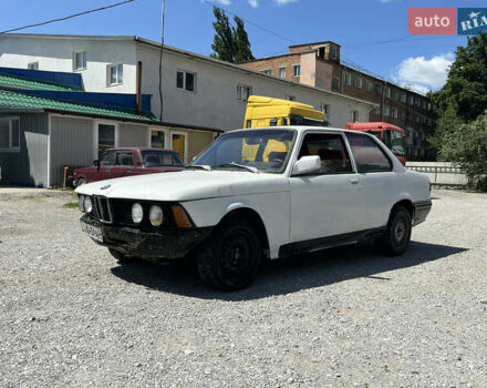 Білий БМВ 3 Серія, об'ємом двигуна 1.6 л та пробігом 300 тис. км за 690 $, фото 14 на Automoto.ua