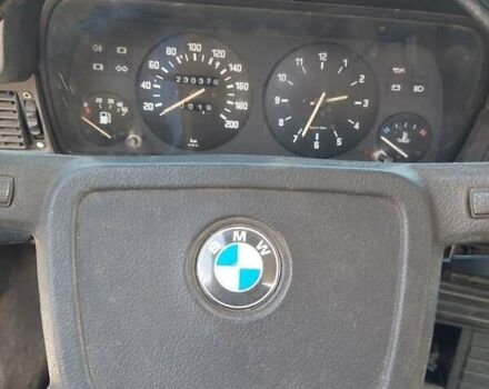 Белый БМВ 3 Серия, объемом двигателя 1.6 л и пробегом 230 тыс. км за 2300 $, фото 2 на Automoto.ua